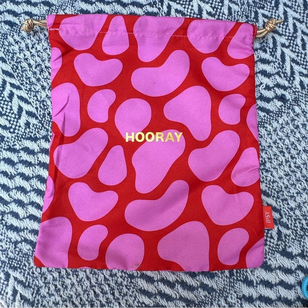 New Ipsy Colorful Drawstring Pouches Set - Picture 2 of 11